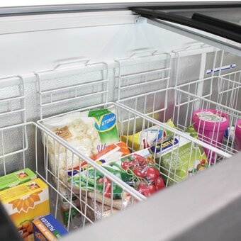  Морозильный ларь Бирюса CF59 (4) 