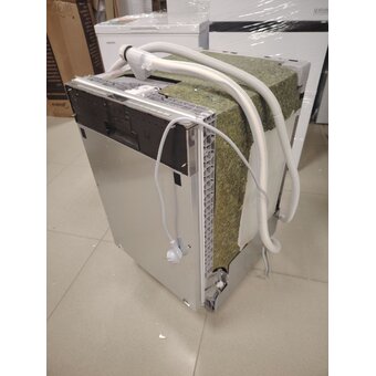  УЦ Встраиваемая посудомоечная машина Bosch SPV6EMX65Q (плохая упаковка, б/у, нет документации, замена платы) 