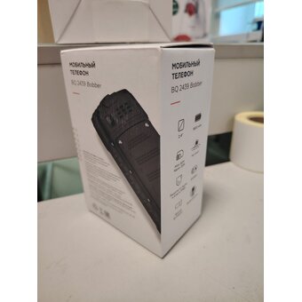  УЦ Мобильный телефон BQ BQM-2439 Bobber зеленый (плохая упаковка, замена АКБ) 