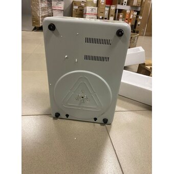  УЦ Стабилизатор напряжения Rucelf SRW-10000-D белый (плохая упаковка, ремонт узла) 