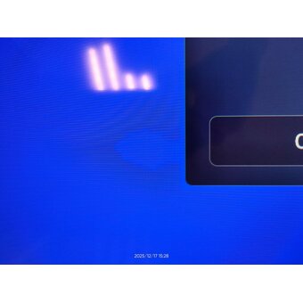  УЦ Телевизор TOPOMAX TM32HDSBK черный 1366x768, HD, 60Гц, Wi-Fi, Smart TV (плохая упаковка, царапины на экране, полоса) 