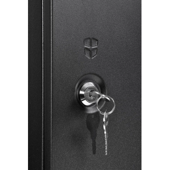  Шкаф коммутационный ЦМО ШРН-Эконом ШРН-Э-18.650.1-9005 