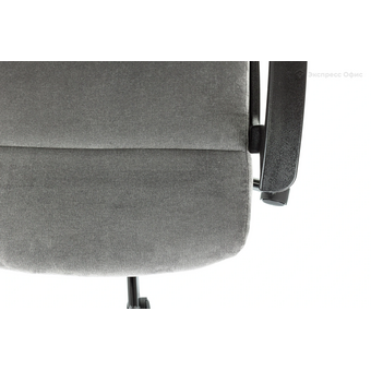  Кресло Бюрократ Triest Fabric-LT19 серый Light-19 крестов. металл черный 