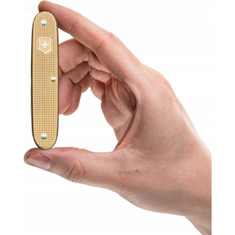  Мультитул Victorinox Companion Slim Alox 0.8170.28 золотистый 