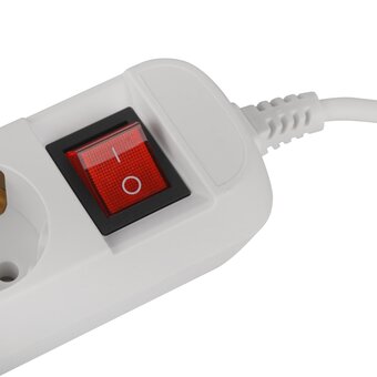  Удлинитель ЭРА UDL-10-350-ES Greenline, 3 розетки, с заземлением, с выключателем, 10А, 5м, белый 