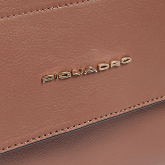  Деловая сумка Piquadro Circle BD6778W92/MBE женская, кожа натуральная, коричневый/бежевый 