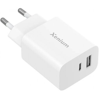  Зарядное устройство XENIUM CCX3020W/00 белый 