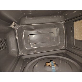  УЦ Микроволновая печь BBK 17MWS-794M/B-M черный (плохая упаковка, вмятина на корпусе, вмятины внутри, лопнуто кольцо) 