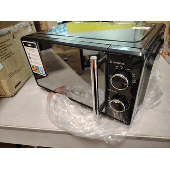  УЦ Микроволновая печь BBK 17MWS-794M/B-M черный (плохая упаковка, вмятина на корпусе, вмятины внутри, лопнуто кольцо) 