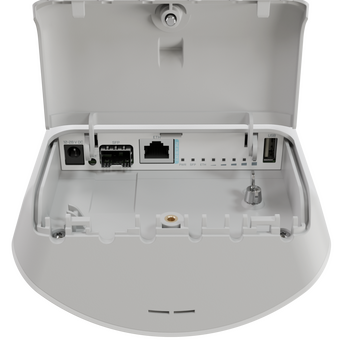  Точка доступа Mikrotik mANTBox ax 15s L22UGS-5HaxD2HaxD-15S Wi-Fi 6, 1х 10/100/1000 Мбит/с, 1х SFP, PoE, IP54 