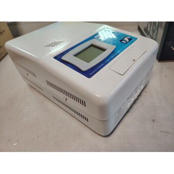  УЦ Стабилизатор напряжения Rucelf SRWII-10000-L белый (плохая упаковка, ремонт контактной группы) 