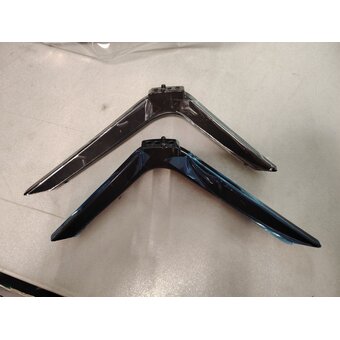  УЦ Телевизор Istar S50XD18 черный (плохая упаковка. замена ножки) 