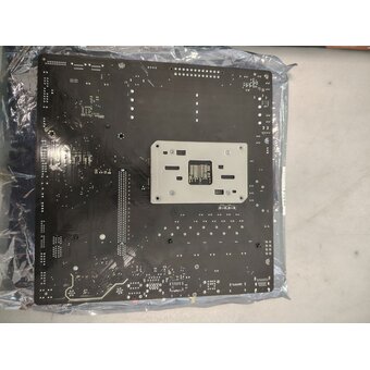  УЦ MB sAM5 Gigabyte B650M D3HP AX, AMD B650, 4xDDR5-5200 МГц, 1xPCI-Ex16, 2xM.2 (плохая упаковка, перепрошивка BIOS) 