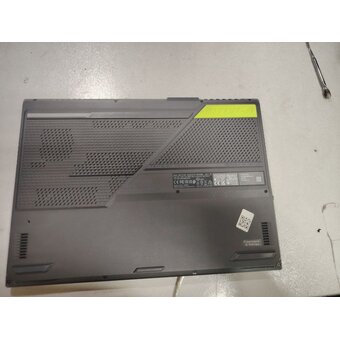  УЦ Ноутбук ASUS ROG Strix SCAR 17 G713RS-KH021 (90NR0BA4-M00440) (плохая упаковка,замена матрицы,зазор на корпусе,частичная работа подсветки корпуса) 