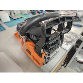  УЦ Бензопила Carver Hobby HSG 162-18 01.004.00048 (плохая упаковка, переустановка кнопки вкл) 