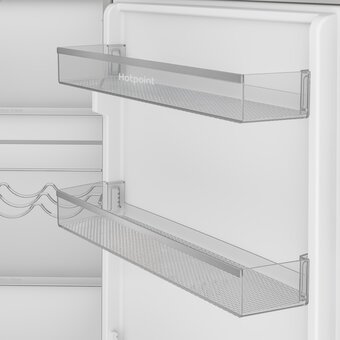  Встраиваемый холодильник Hotpoint HBDR 18I 