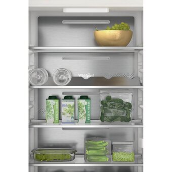  Встраиваемый холодильник Whirlpool WHC20T352 