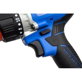  Дрель-шуруповерт Bull SR 1802 (1329863) 