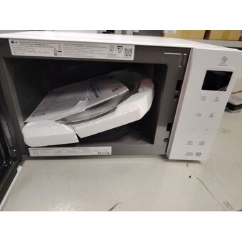  УЦ Микроволновая печь LG MW-25R35GISW (плохая упаковка, замена мотора) 