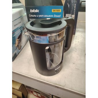  УЦ Электрочайник BBK EK1505 черный (царапина на колбе) 