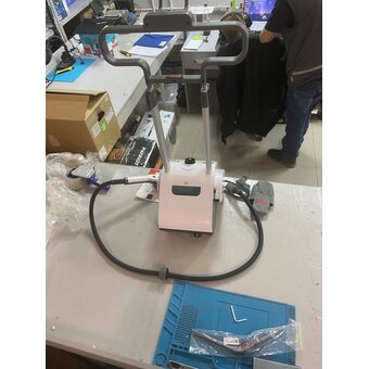  УЦ Отпариватель MIE Deluxe 380638 белый (плохая упаковка, б/у, нет документации, ремонт контактов утюжка) 