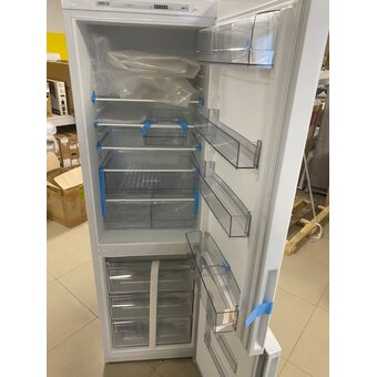  УЦ Холодильник Atlant 4624-101 белый (плохая упаковка. замена верхней двери, потертости и вмятины на корпусе) 