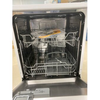  УЦ Посудомоечная машина Weissgauff DW 6025 (плохая упаковка, б/у. нет документации, замена заливного клапана и правой стенки) 