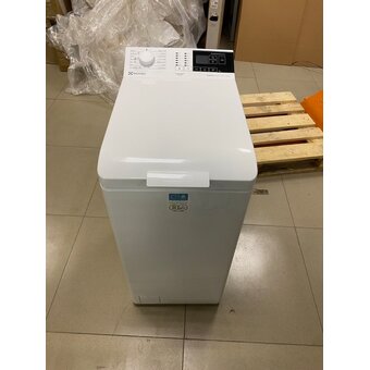  УЦ Стиральная машина ELECTROLUX EW6TN14262 (плохая упаковка, б/у, нет документации, пересборка оборудования) 
