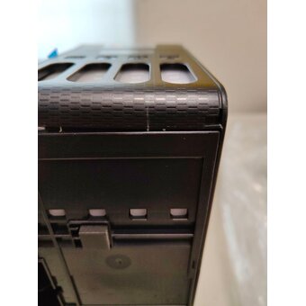  УЦ МФУ Epson L3210 A4 черный (C11CJ68506/C11CJ68403/C11CJ68405/C11CJ68501/C11CJ68517/C11CJ68501) (плохая упаковка, трещина на корпусе) 