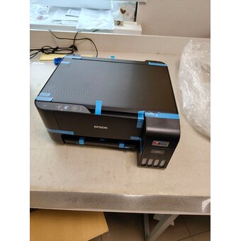  УЦ МФУ Epson L3210 A4 черный (C11CJ68506/C11CJ68403/C11CJ68405/C11CJ68501/C11CJ68517/C11CJ68501) (плохая упаковка, трещина на корпусе) 