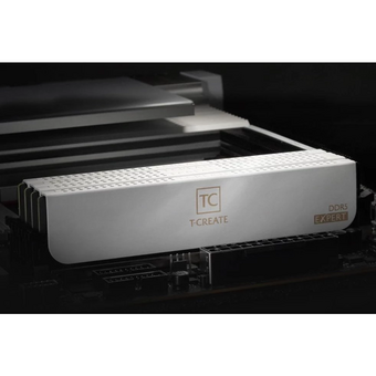  ОЗУ Team Group T-Create Expert 32Gb (CTCWD532G6400HC40BDC01) DDR5 White 