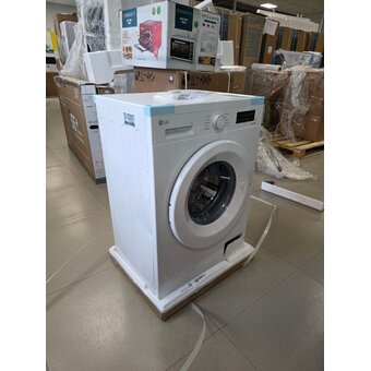  УЦ Стиральная машина LG F2Y1NS3W белый инвертер (плохая упаковка, вмятина на корпусе сбоку) 