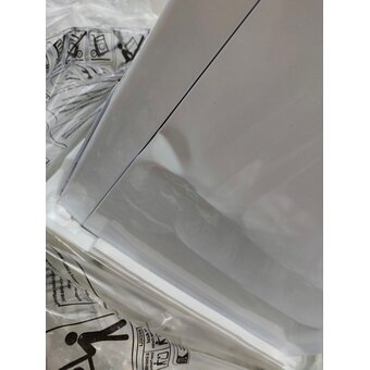  УЦ Сушильная машина Indesit IAS3725 (плохая упаковка, вмятина сбоку, небольшое смещение передней решетки) 