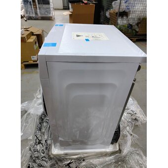  УЦ Сушильная машина Indesit IAS3725 (плохая упаковка, вмятина сбоку, небольшое смещение передней решетки) 