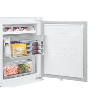  Встраиваемый холодильник Samsung BRB80F26DEF0EO No Frost 