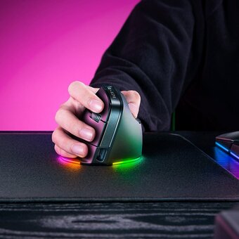  Игровая мышь Razer Pro Click V2 RZ01-05250100-R3G1 Vertical Ed. Gaming 