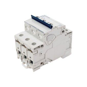  Автоматический выключатель ABL C6S3 