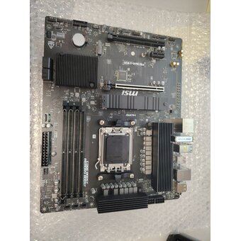  УЦ MB sAM5 MSI PRO B650-S WIFI AMD B650 4xDDR5 ATX AC`97 8ch(7.1) 2.5Gg RAID+HDMI+DP (плохая упаковка, перепрошивка BIOS) 