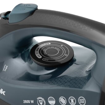  Утюг BBK ISE-2601 темно-синий 