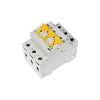  Автоматический выключатель IEK ВА47-60M (MVA31-3-016-C) 