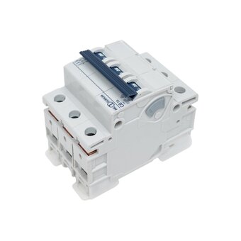  Автоматический выключатель ABL C6T3 