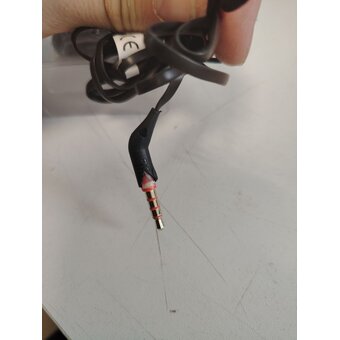  УЦ Наушники JBL T110 чёрный (плохая упаковка, заводской дефект сборки) 