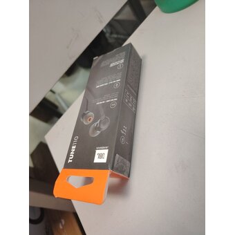  УЦ Наушники JBL T110 чёрный (плохая упаковка, заводской дефект сборки) 