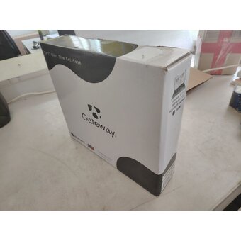  УЦ Ноутбук Acer Gateway Ultra Slim 14 (GWNR51416-GR) 14.1", IPS, AMD Ryzen 5 3500U 2.1ГГц (плохая упаковка, б/у, ремонт мат платы и замена SSD) 