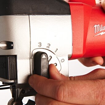  Электролобзик Milwaukee HD18 JSB-0 (4933417845) без АКБ и ЗУ 