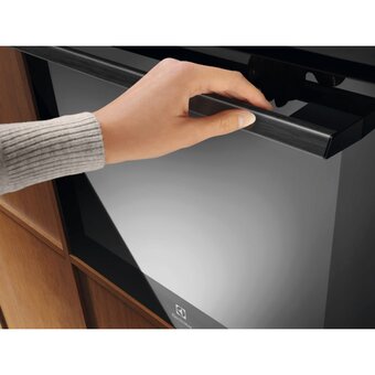  Духовой шкаф Electrolux LOB9S3XZ 
