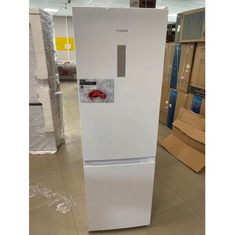  УЦ Холодильник HOTPOINT HT 5180 W белый/серебристый (плохая упаковка, б/у, нет документации, ремонт проводки реле компрессора) 
