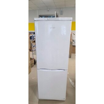  УЦ Холодильник Indesit ES 16 A белый (плохая упаковка, б/у, нет документации, перезапуск компрессора ) 