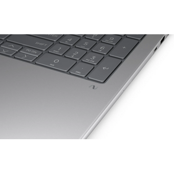  Ноутбук HP ZBook 8 G1i (BX7V8UT-Win11P) Core Ultra 7 265H 32Gb SSD1Tb NVIDIA RTX 500 Ada 4Gb 16" WQUXGA (3840x2400) 64 silver WiFi BT Cam 
