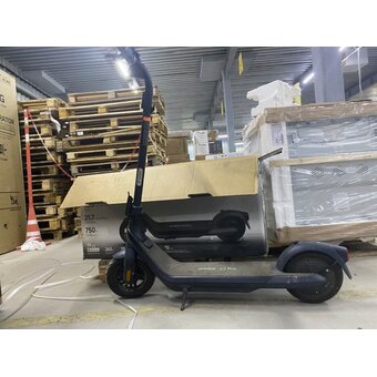  УЦ Электросамокат Ninebot KickScooter E2 Pro RU (плохая упаковка, б/у, нет документации, ремонт контактной группы) 